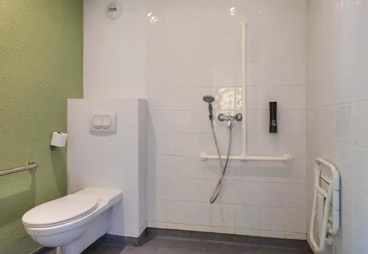 B&B HOTEL Cannes Mouans Sartoux