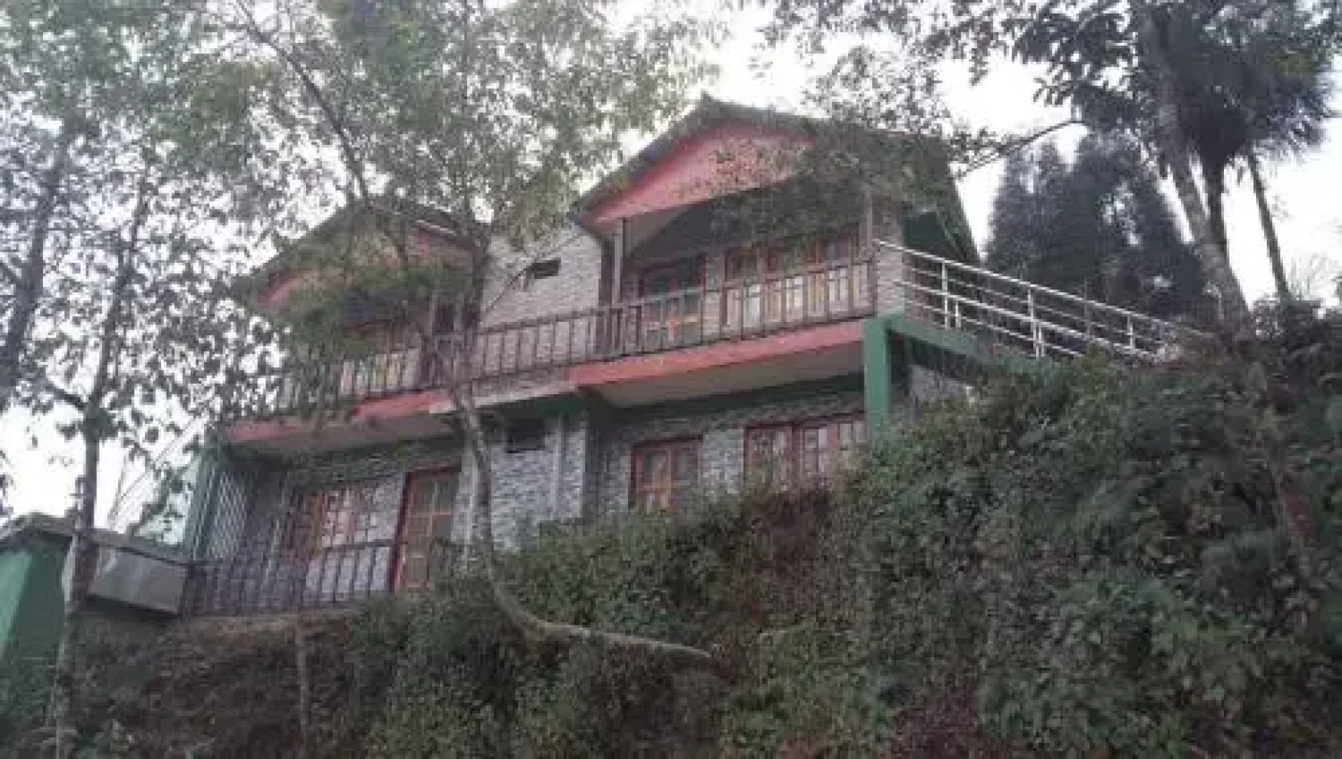 Vamoosetrail Mahal Diram