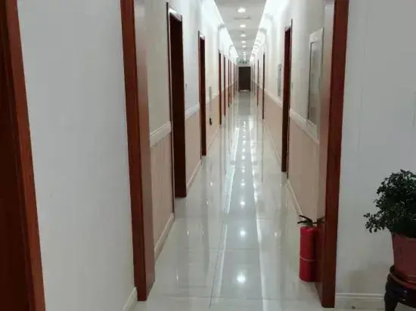 Four Seasons Hotel Duolun