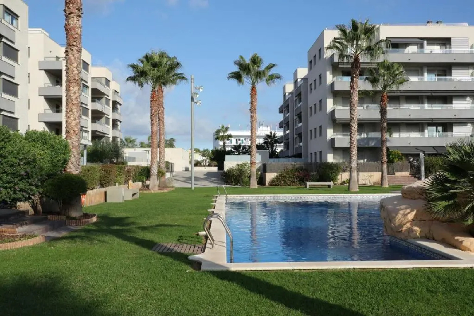 At144 nova torredembarra