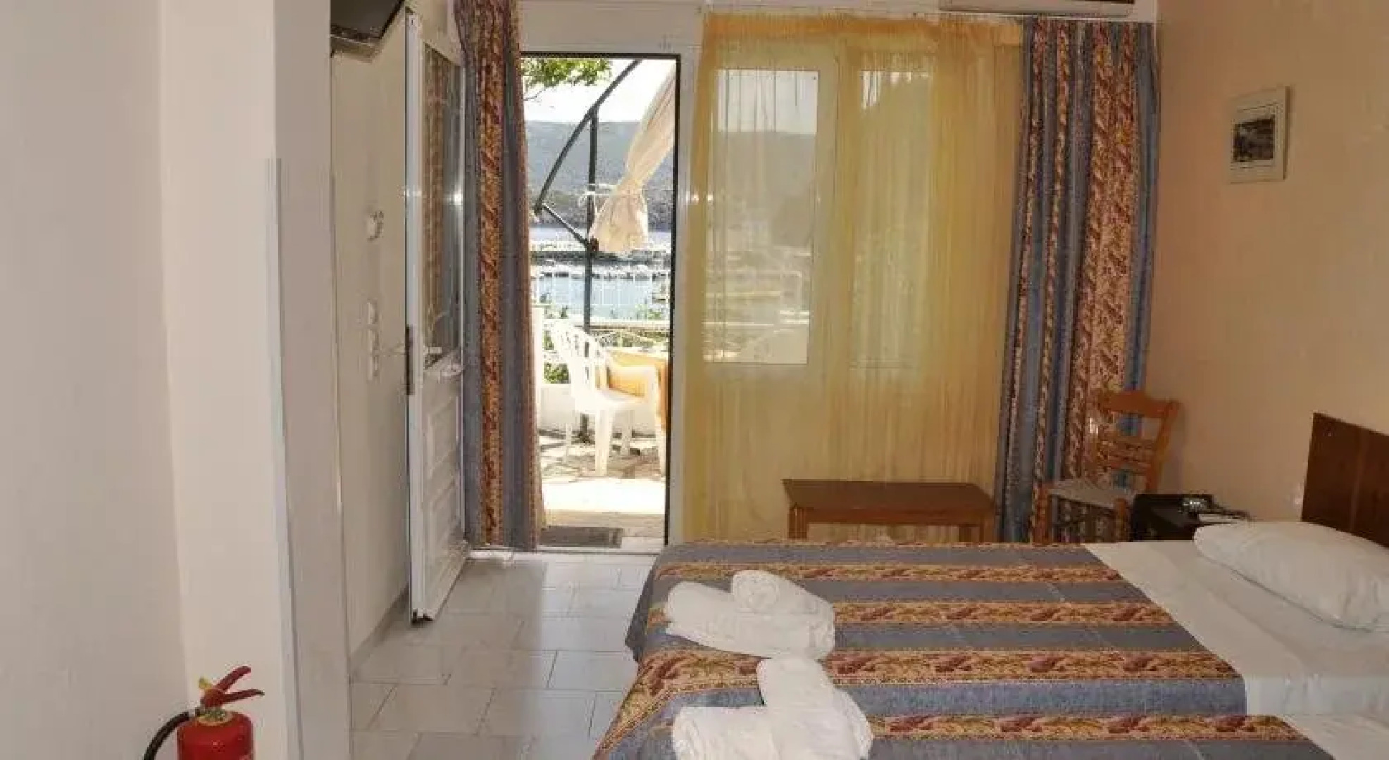 Molos Beach Apartments