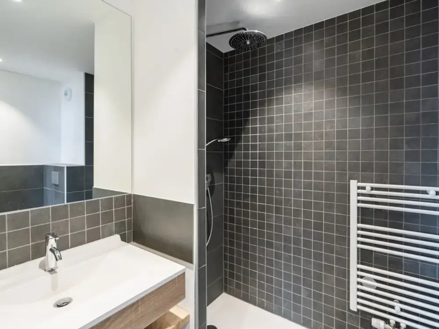 Chalet in Auris-en-oisans With Balcony