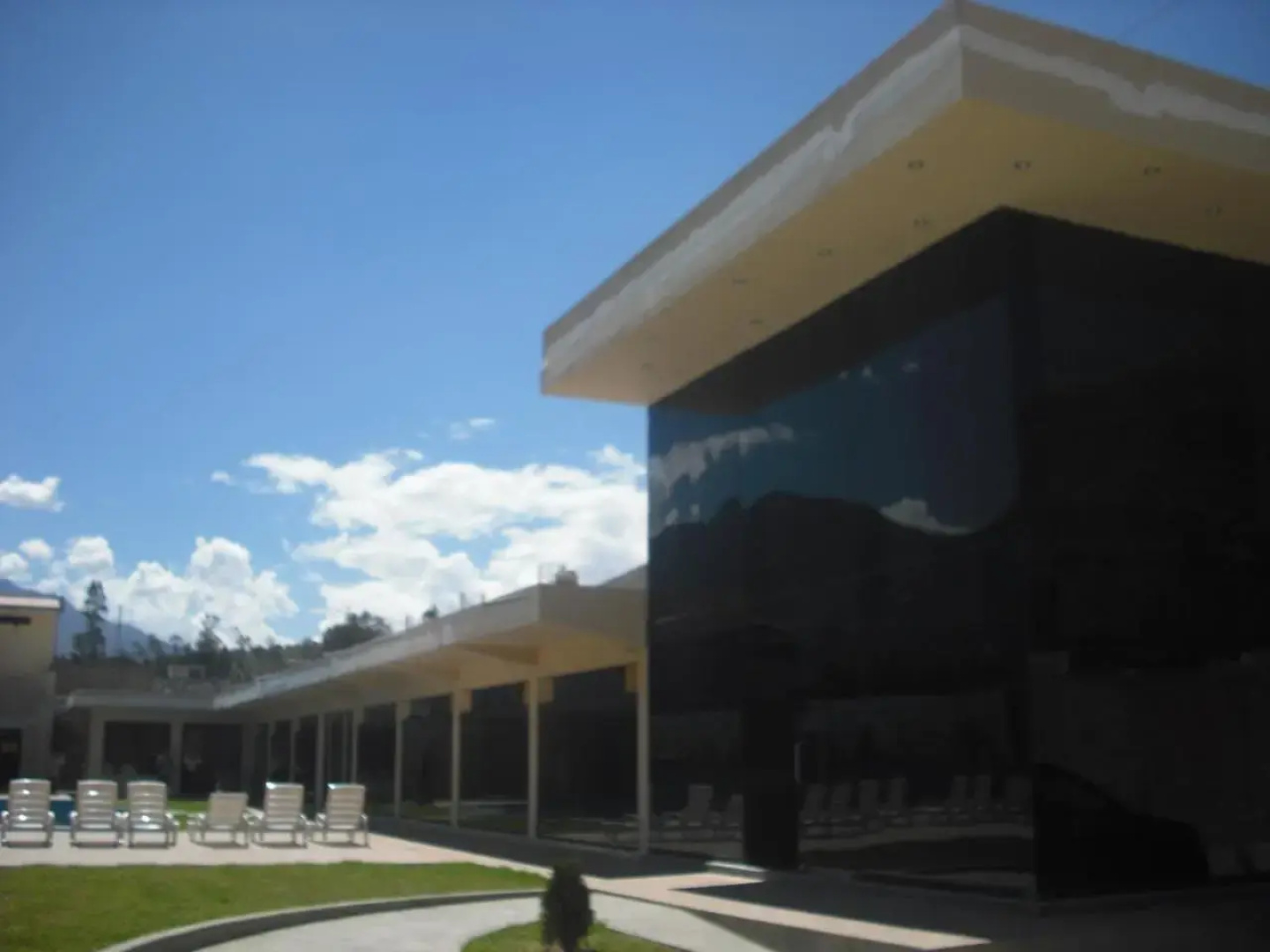 La Estancia Hotel