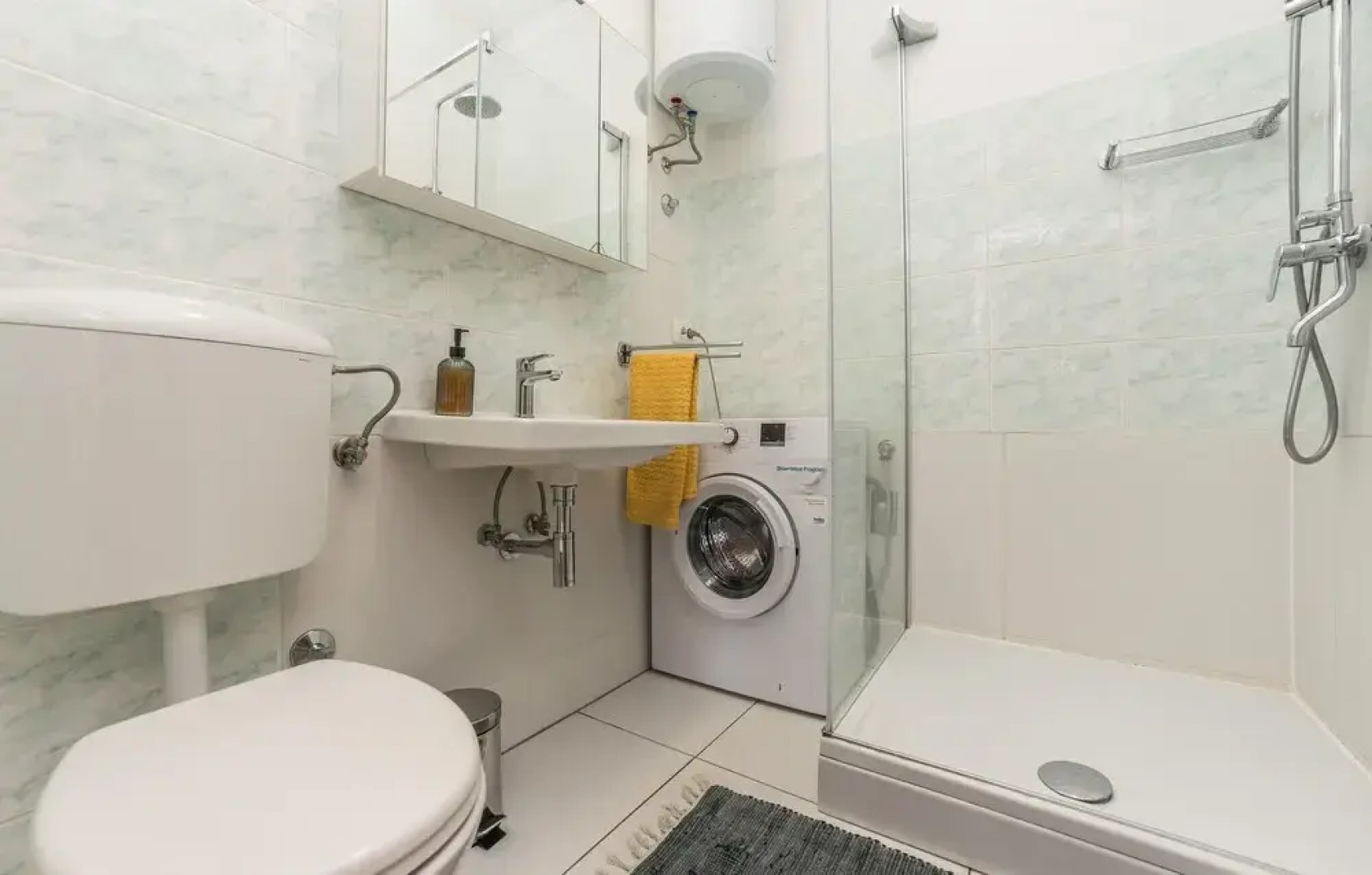 Amazing Home in Lun With Wifi and 3 Bedrooms