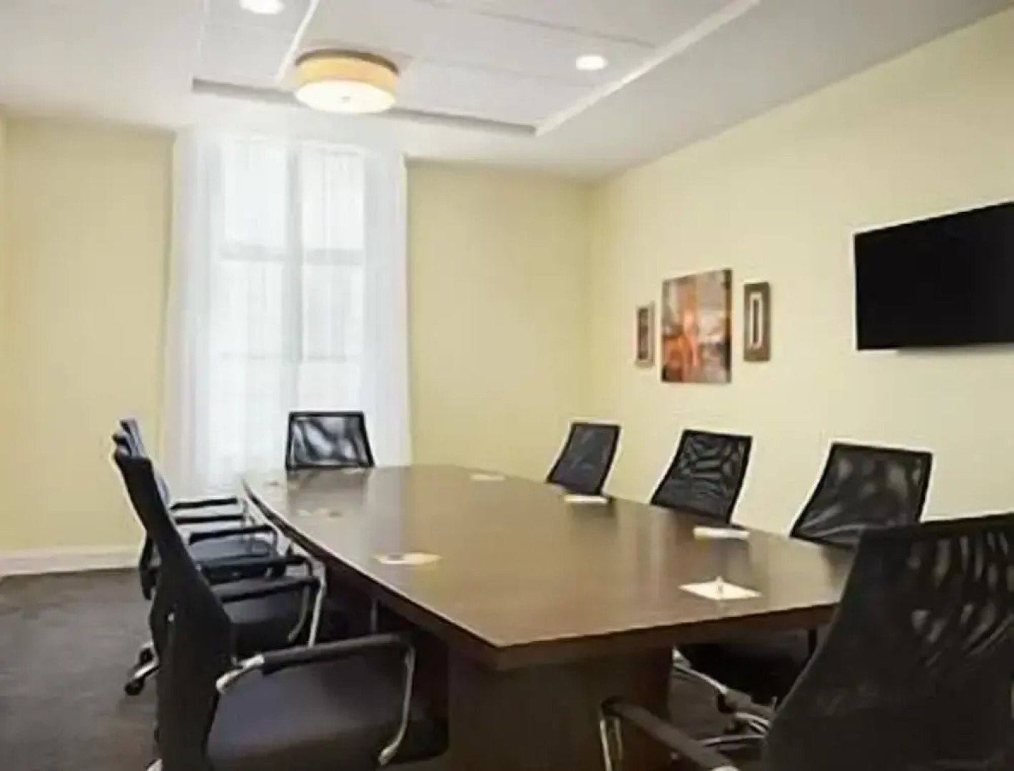 Days Inn and Suites Caldwell