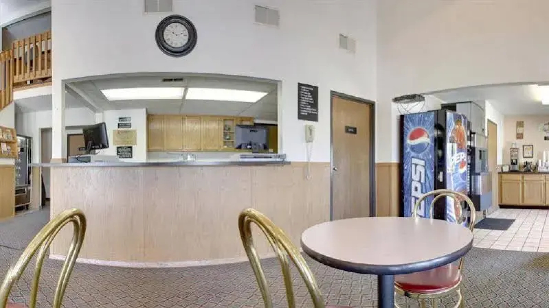 Super 8 By Wyndham West Plains