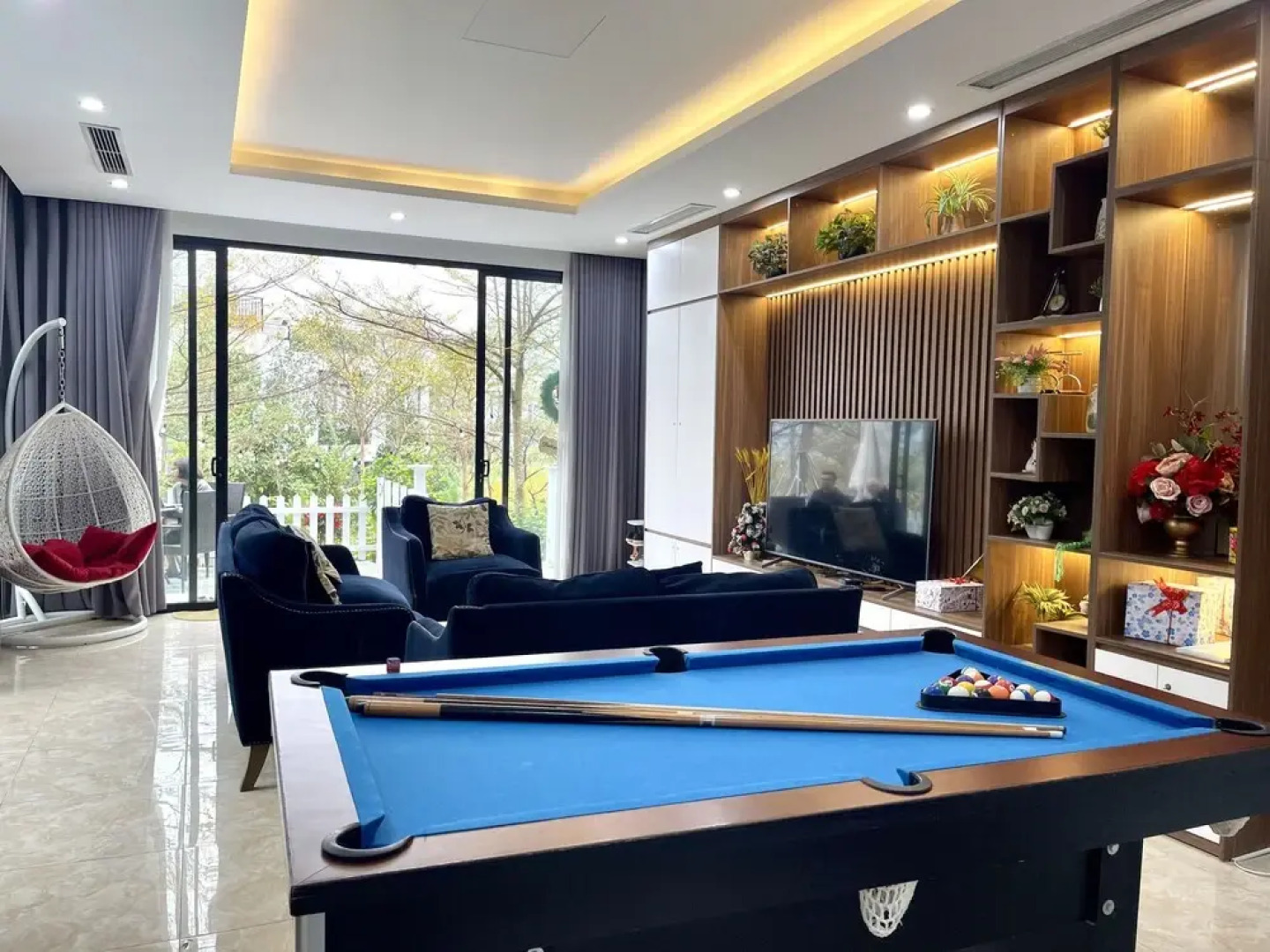 Venus Villa Flamingo Dai Lai by MAPSTAR