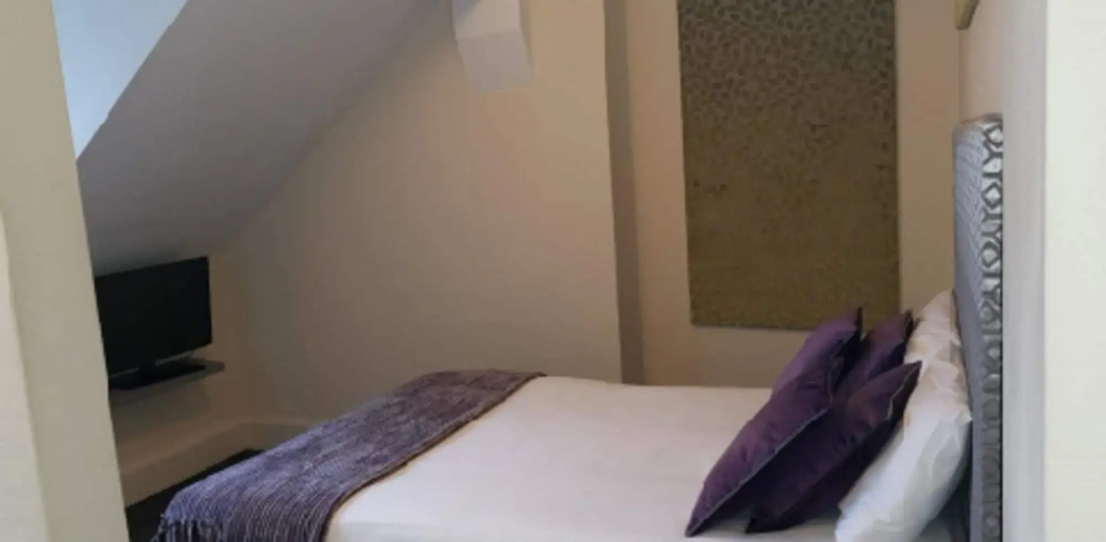 Devonshire House Hotel