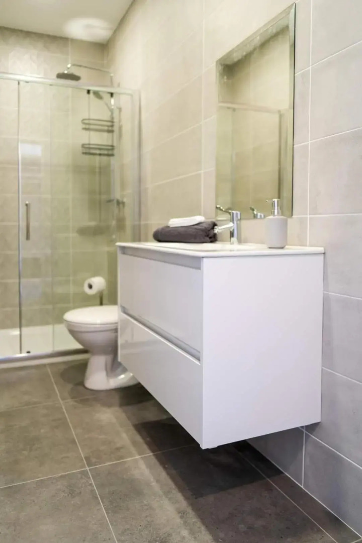 Bridge Inn Studio Apartments