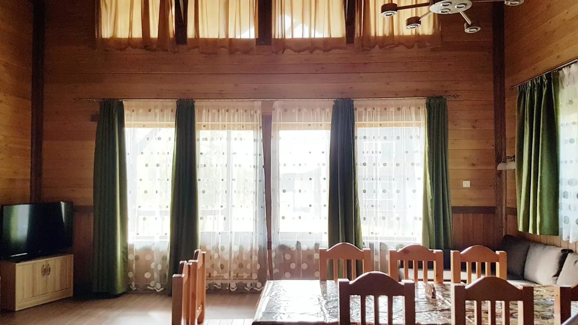 Коттедж Б3 на базе отдыха Новинки Парк