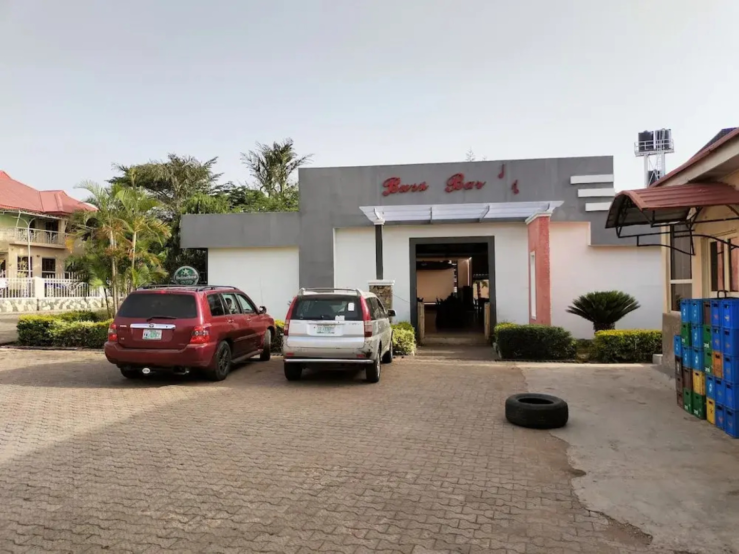 Steffan Hotel and Suites