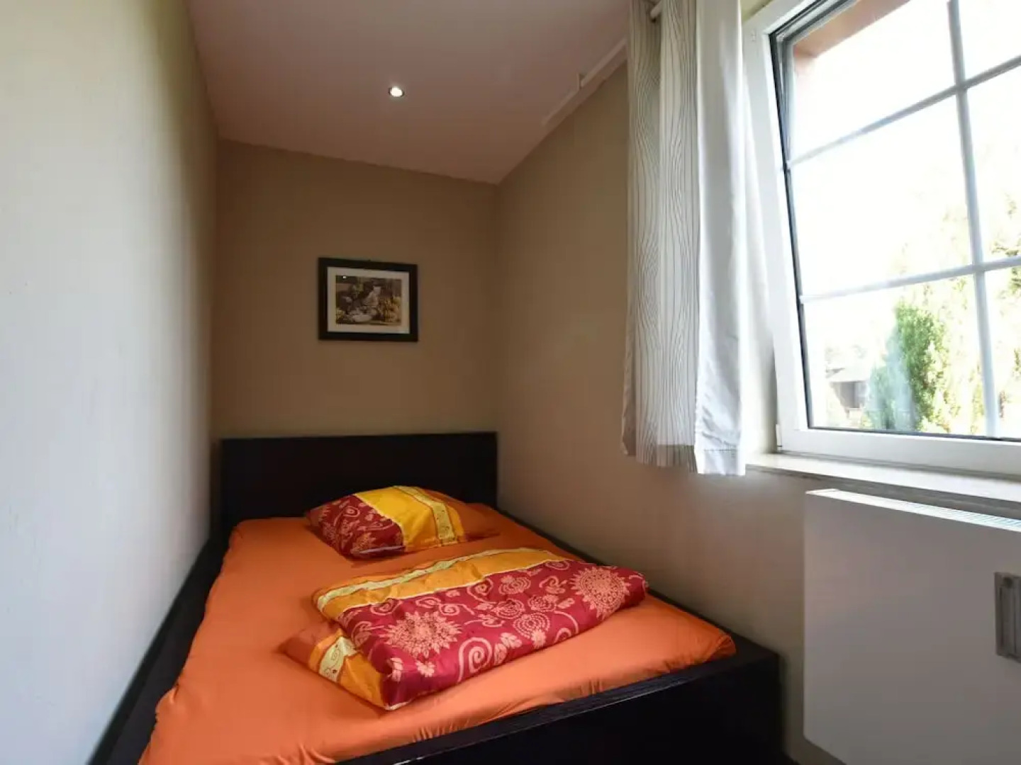 Pretty Apartment With Roofed Terrace Garden Barbecue