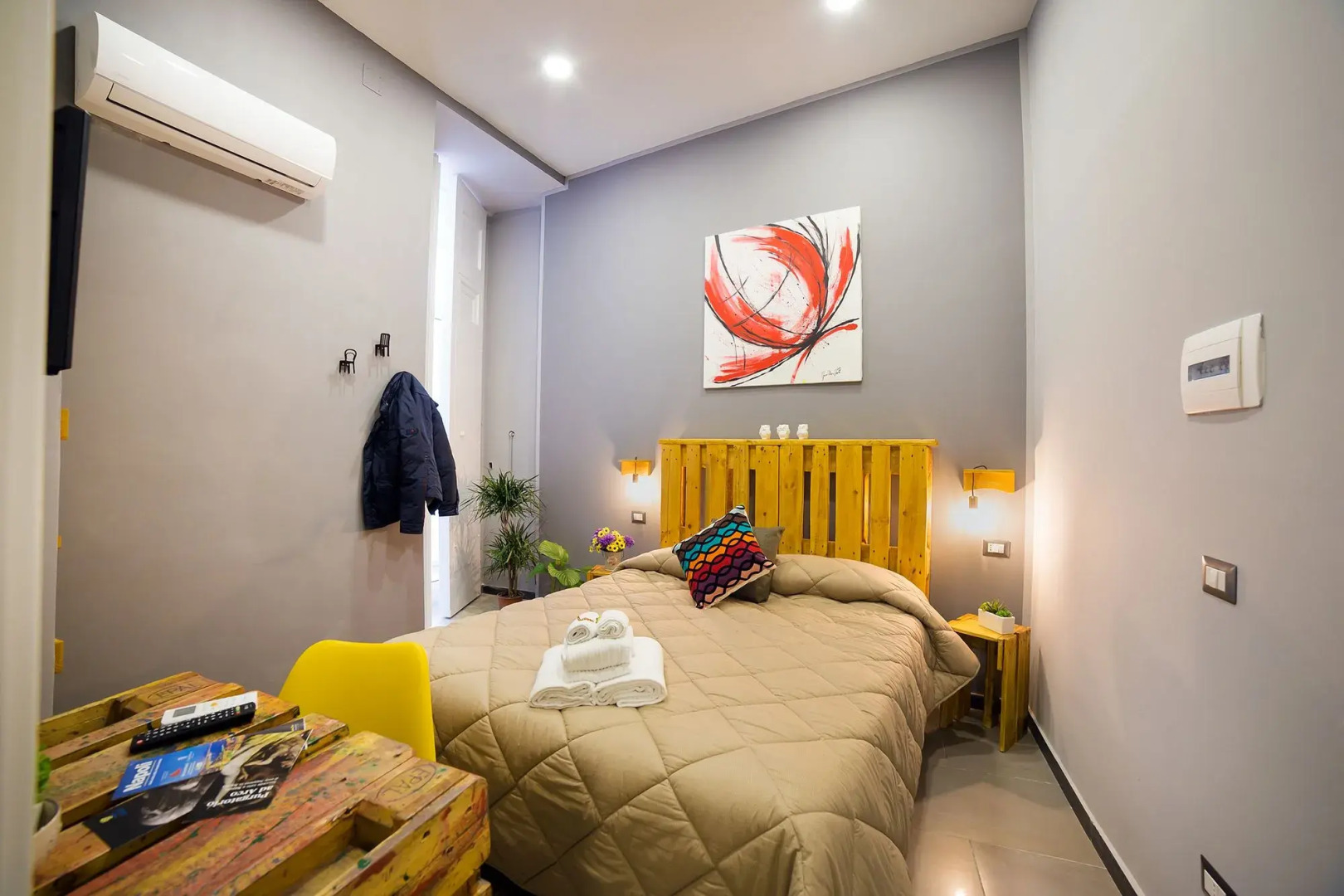 Le 4 Stagioni Dante H Napoli Centro by ClaPa Group Dislocated Hospitality