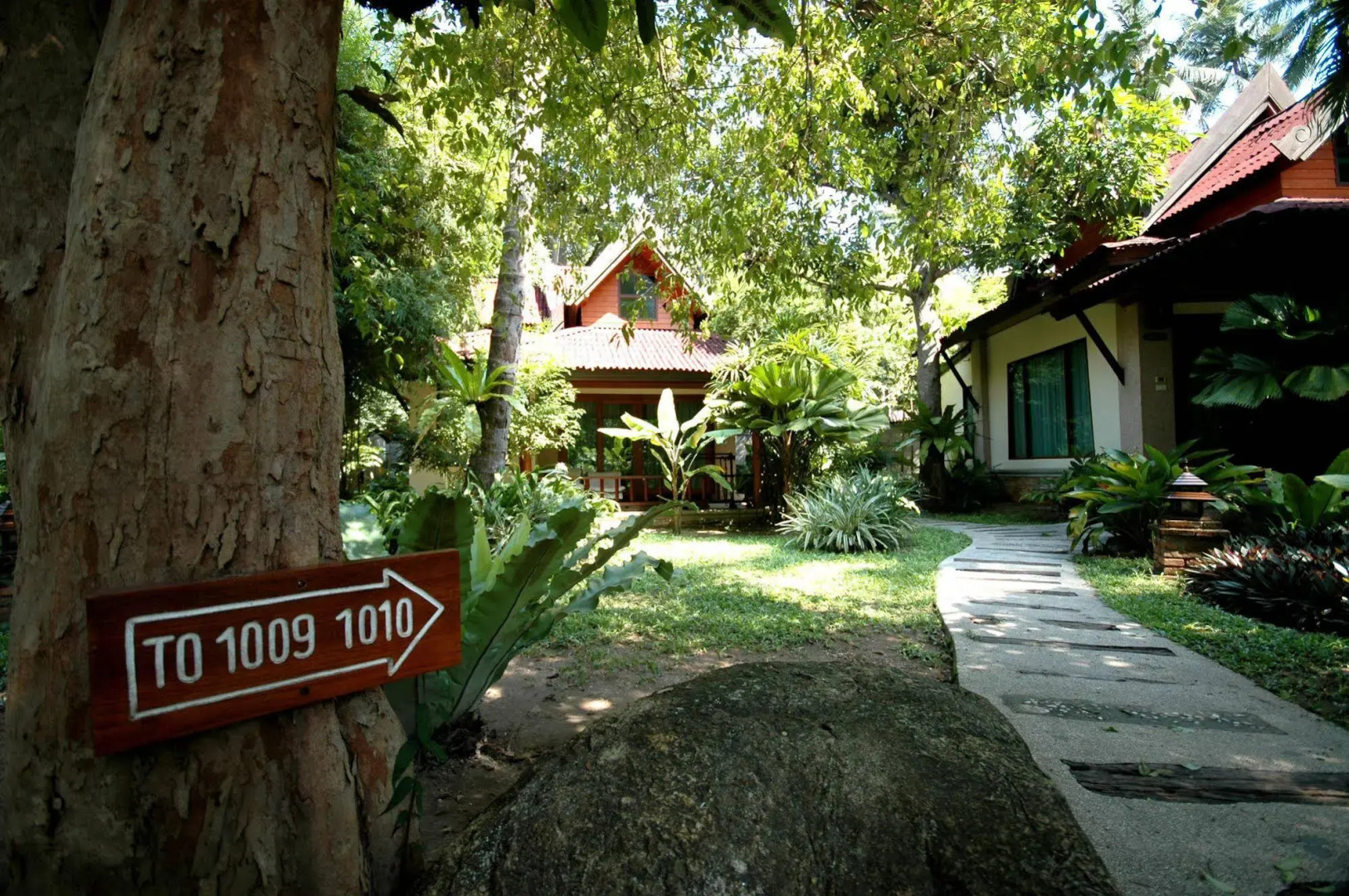 Sunrise Tropical Resort