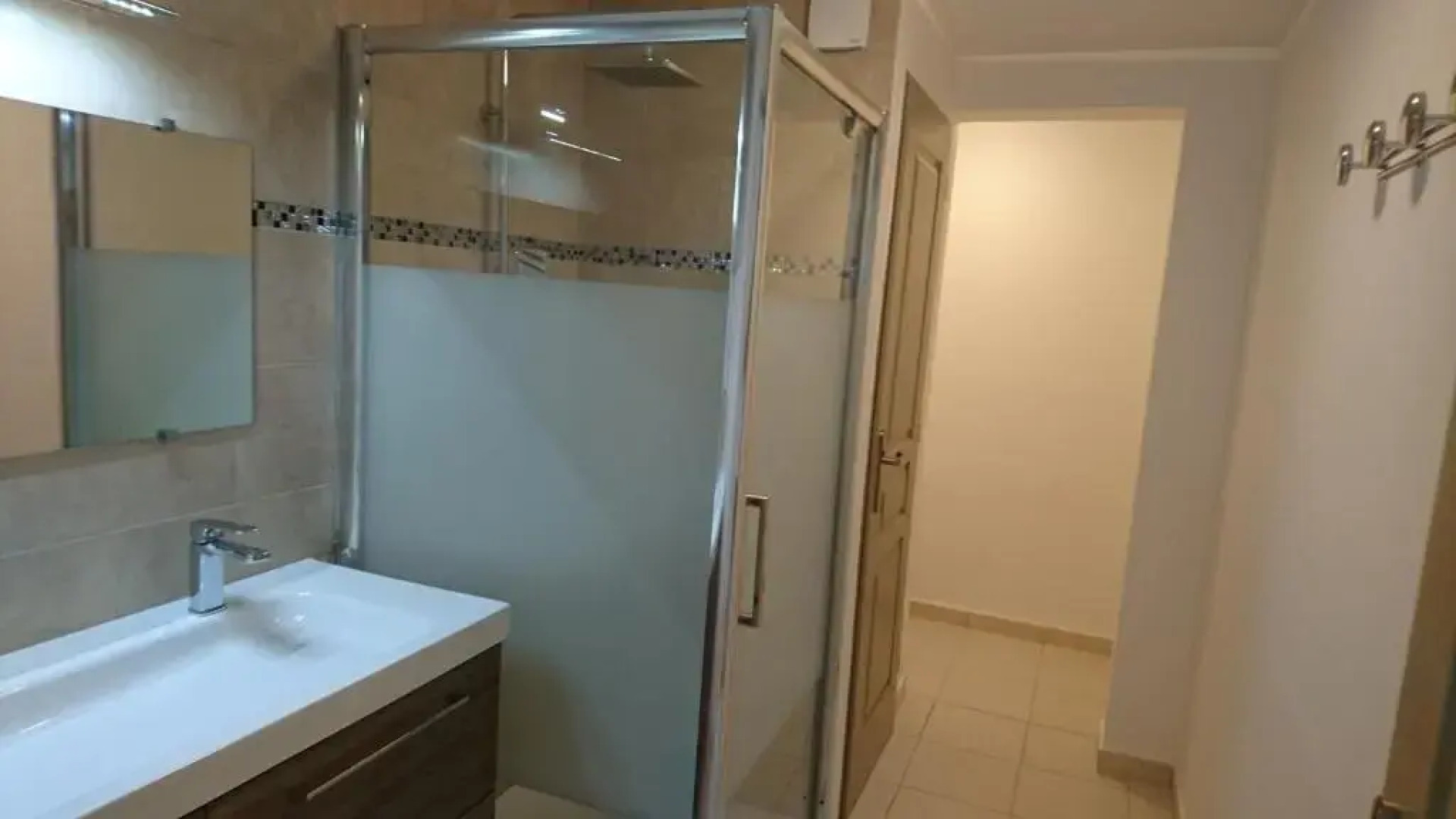 Appart indépendant dans propriété 4000 m2 Luberon