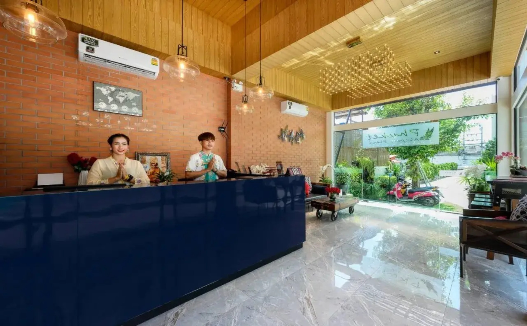 Phuket Airport Place