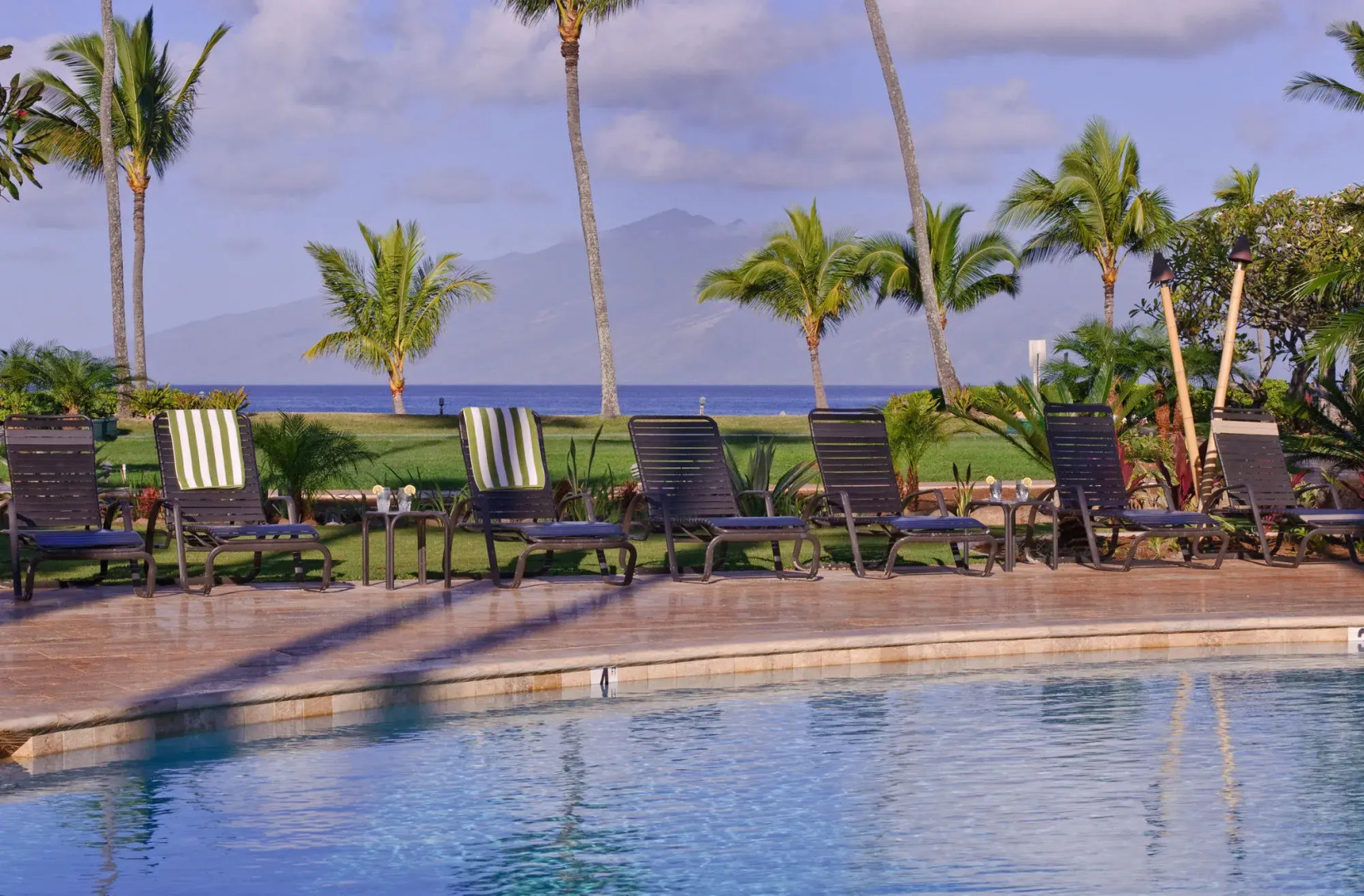 The Mauian - Boutique Beach Studios on Napili Bay