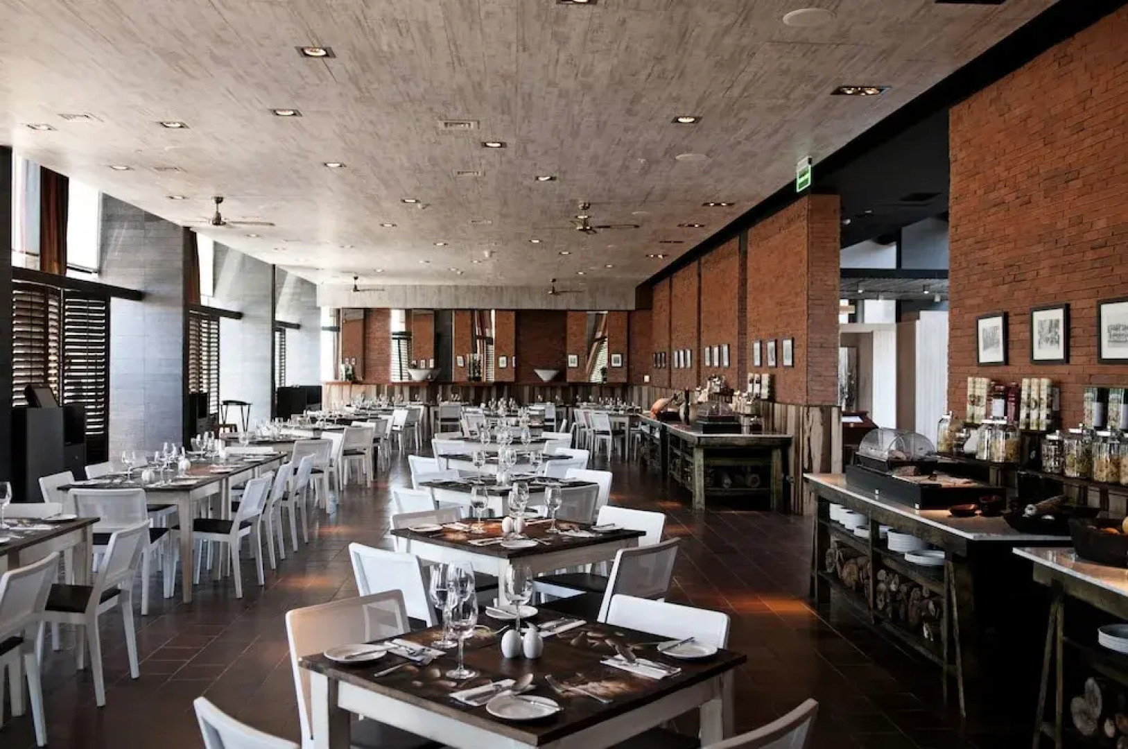 Enjoy Santiago Hotel del Valle