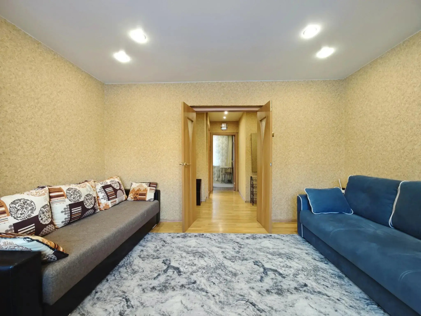 Апартаменты в 9-м микрорайоне 16