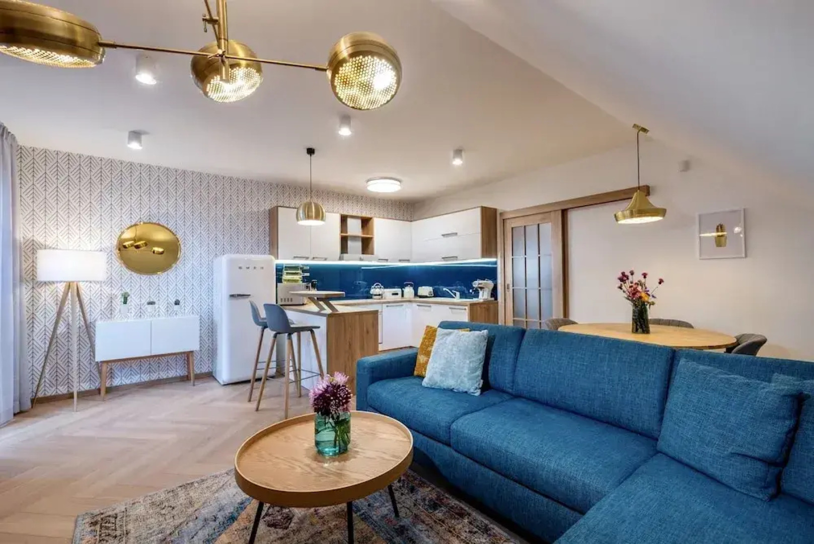 Doma u nás - apartmán na hlavnom námestí