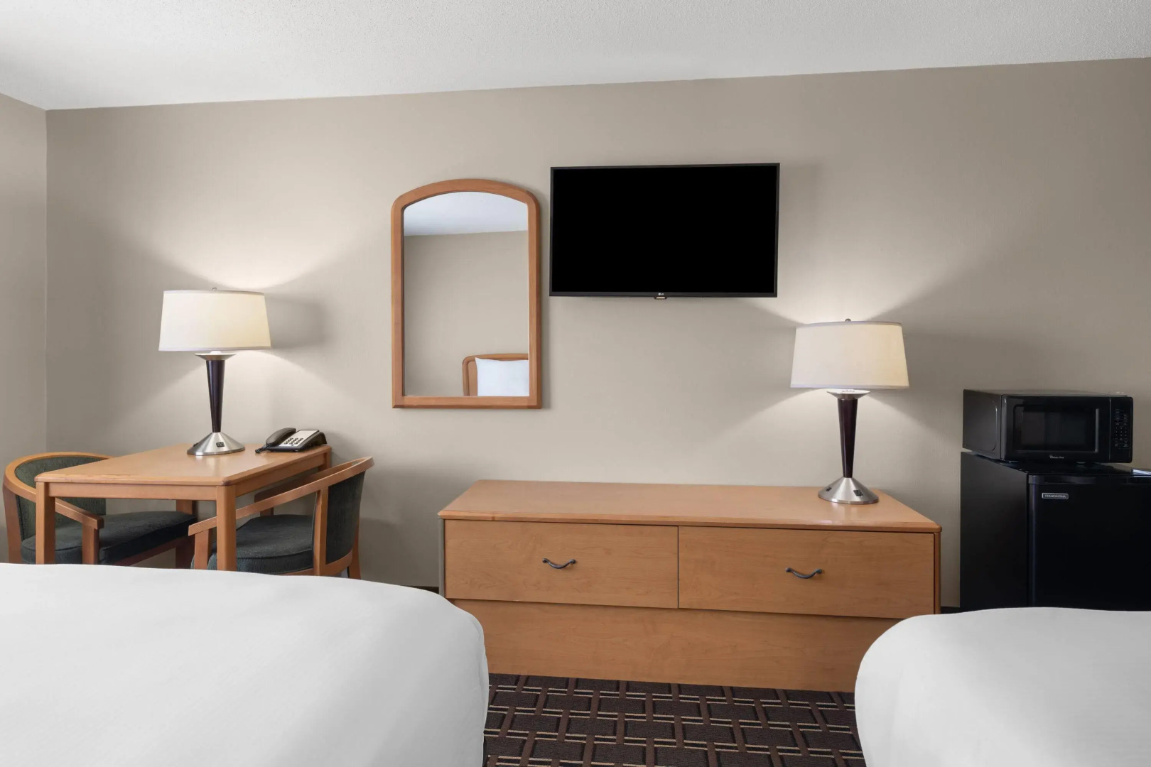 Travelodge by Wyndham Fargo West Acres