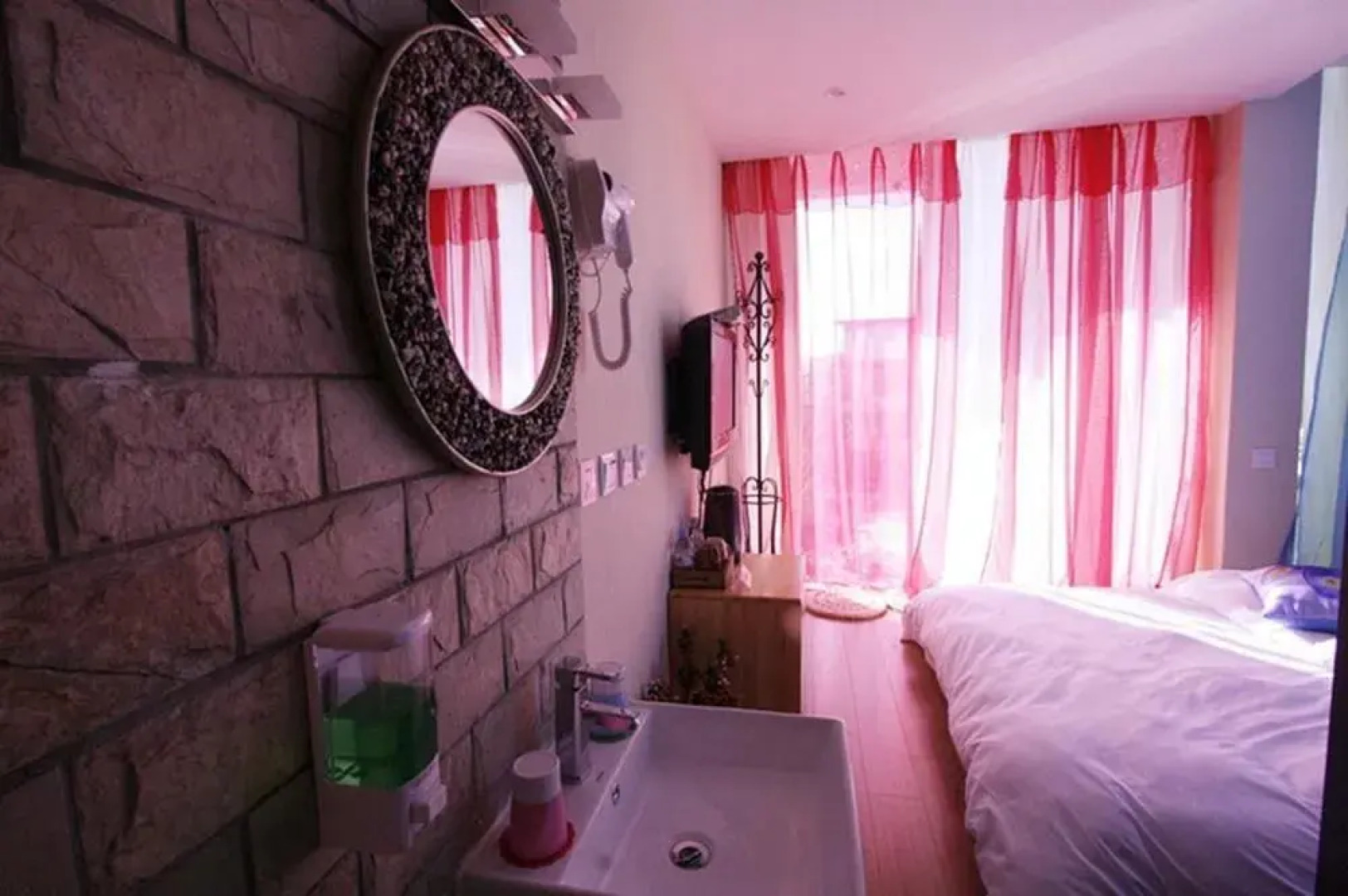 Dali Harbour Plaza Holiday Inn