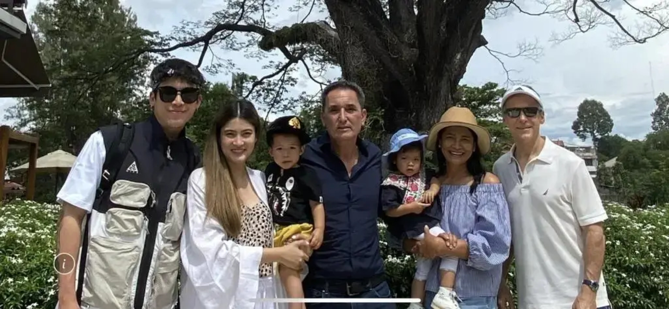 Luxury 5 Bedroom Private Pool Villa (Riverfront)