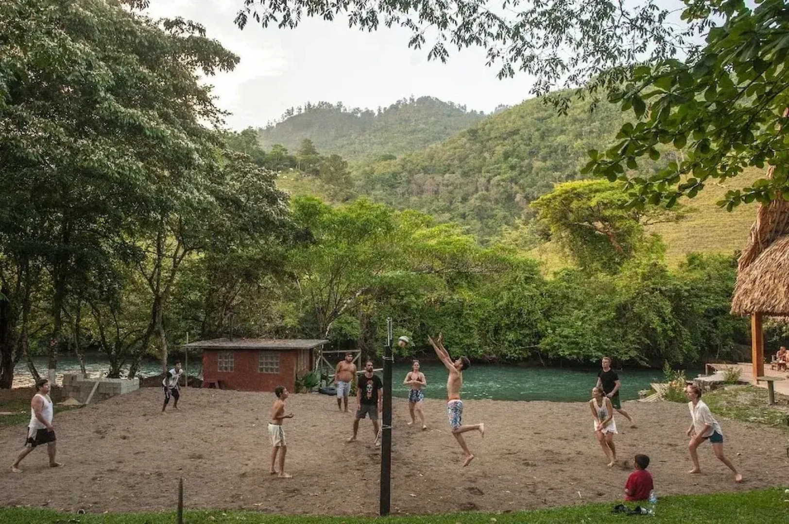 Hospedaje Tipico El Retiro - Hostel