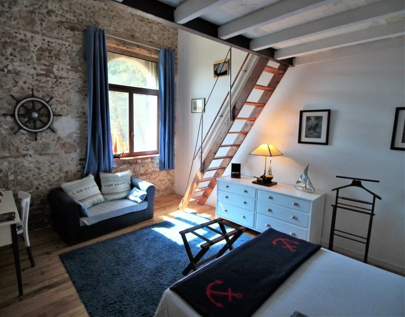 Mas Du Domaine De Montcalm B And B And Gites