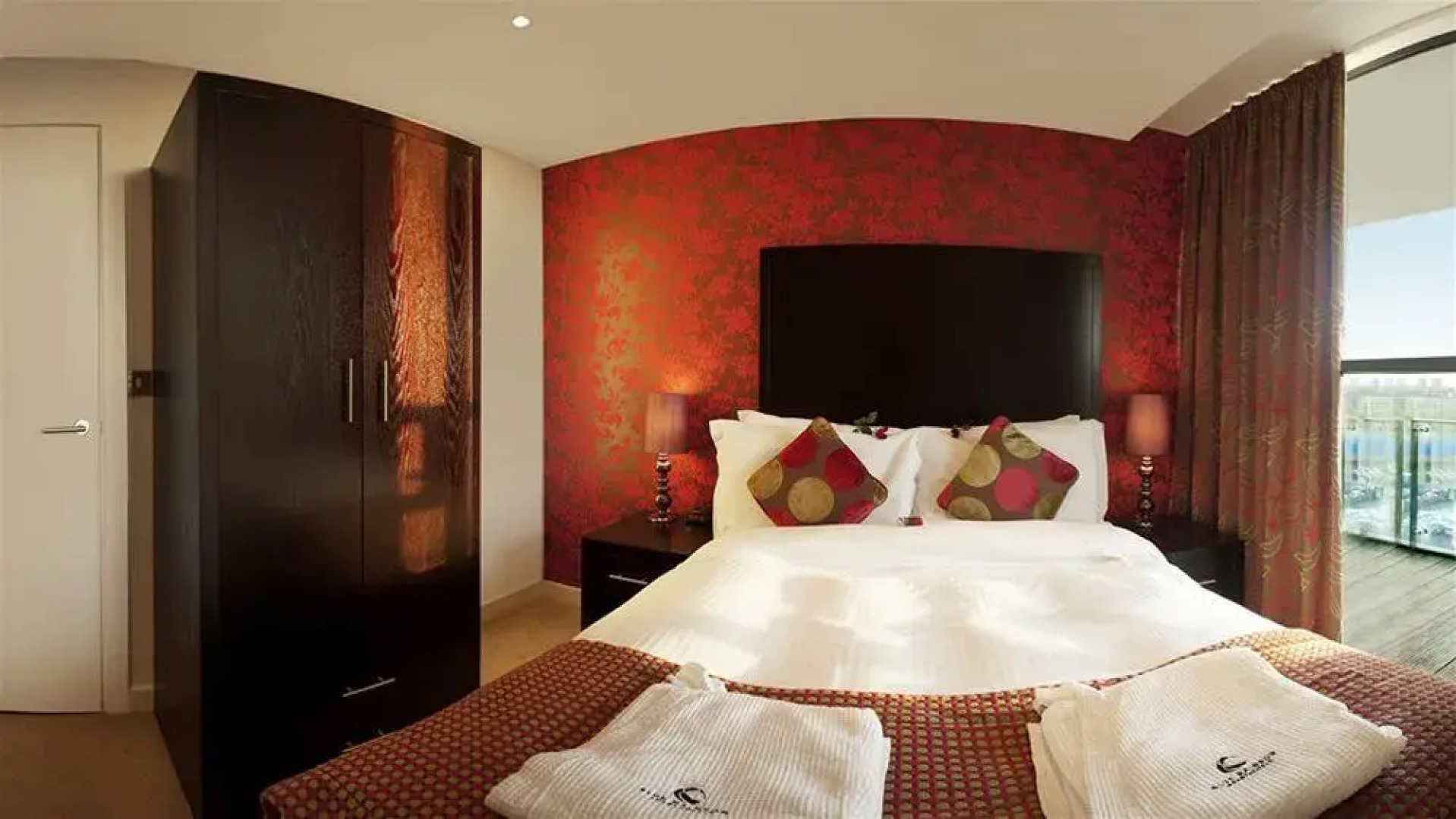 Blue Rainbow Aparthotel Manchester Central