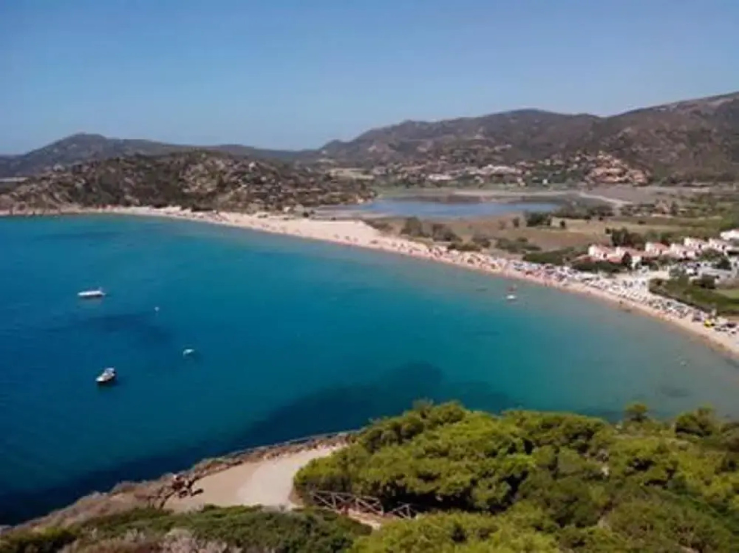 Villa With 4 Bedrooms in Chia, With Wonderful sea View, Furnished Garden and Wifi - 800 m From the Beach