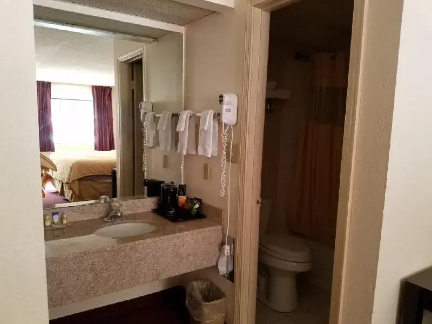 Americas Best Value Inn- Helen