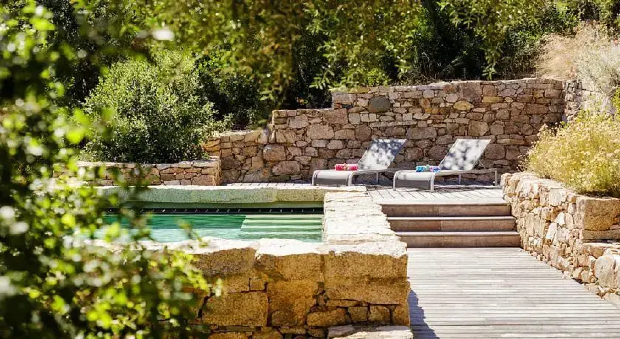 Squarebreak - Hidden Jewel with a Secret Beach