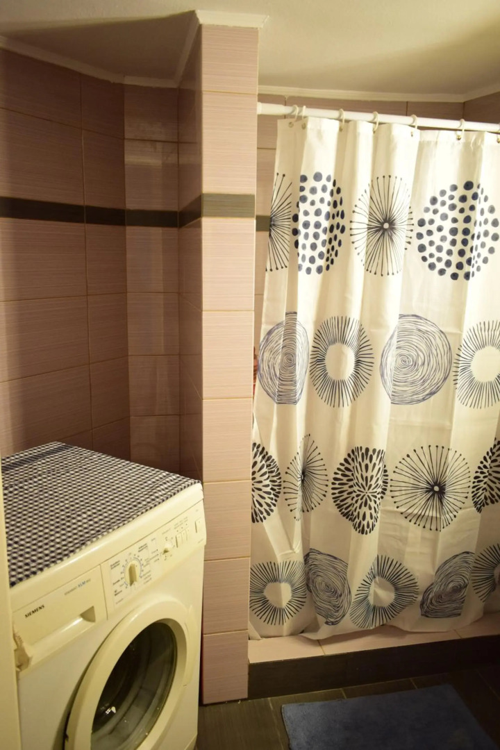 Mary's Apt 2bedrooms in Allou Fun Park West Athens by MK