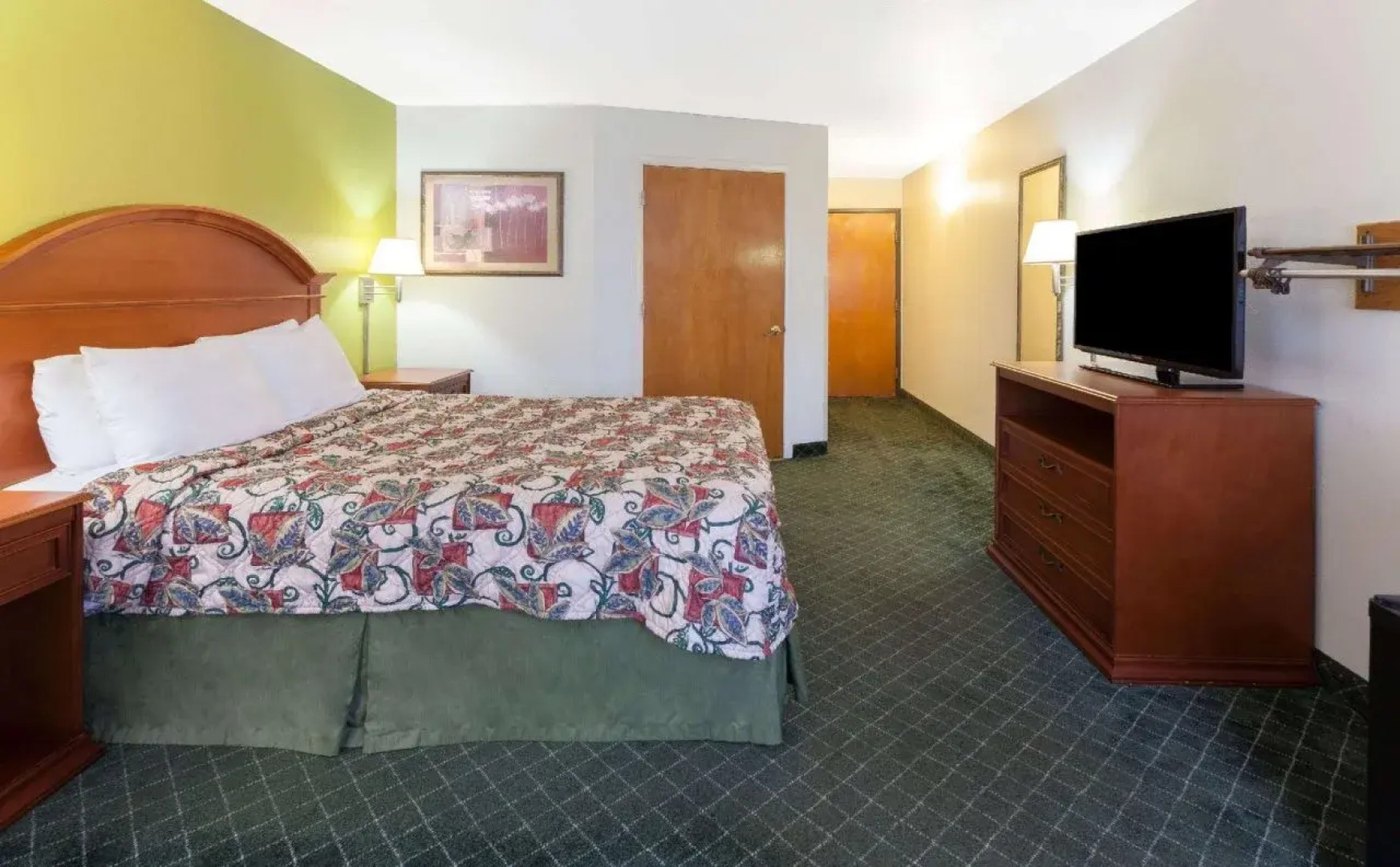 Days Inn by Wyndham Shawnee