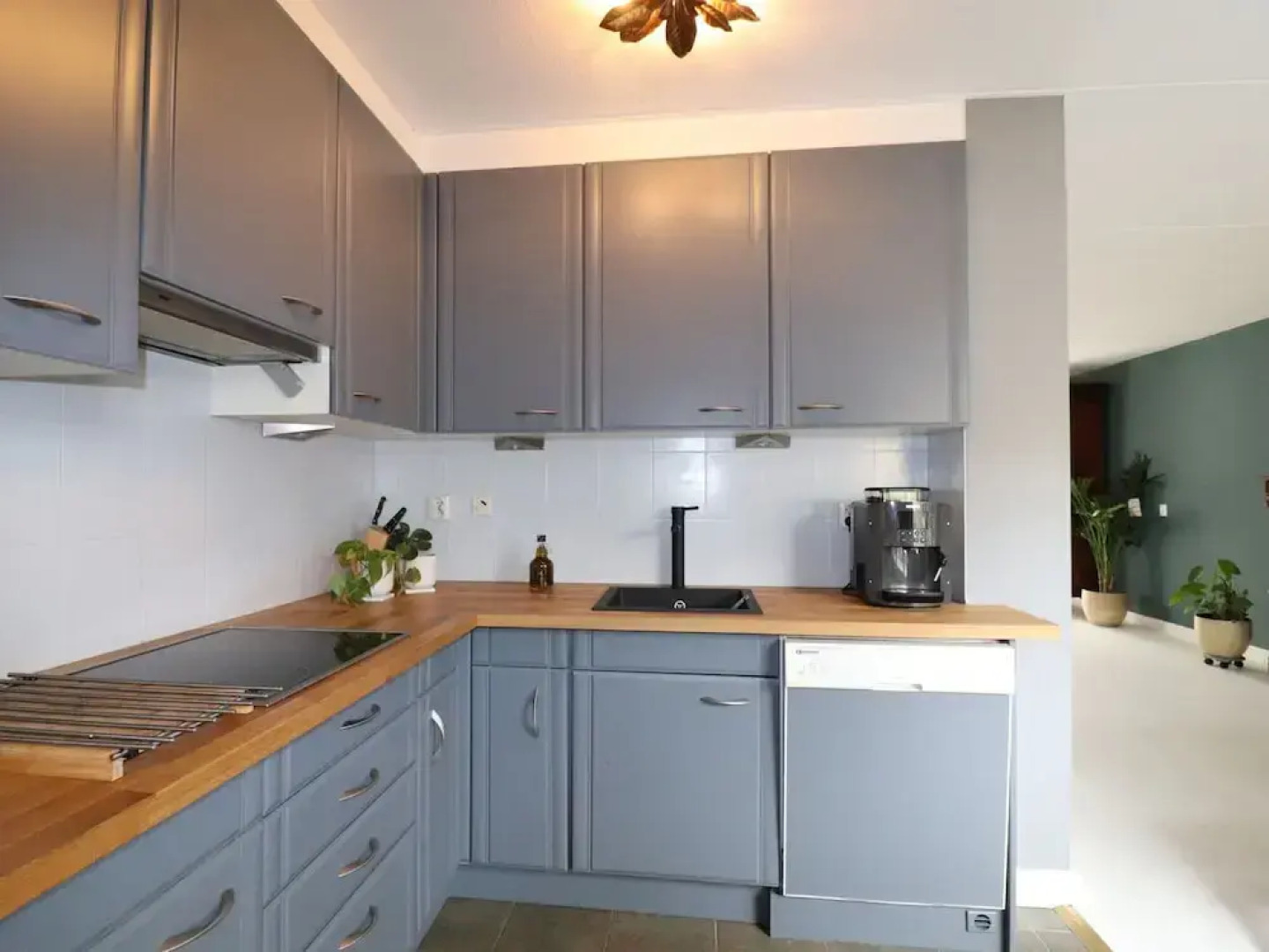 Holiday Home With Spacious Enclosed Garden