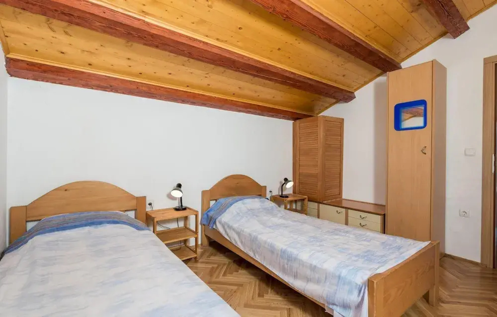 Beautiful Apartment in Balenska Draga With 2 Bedrooms