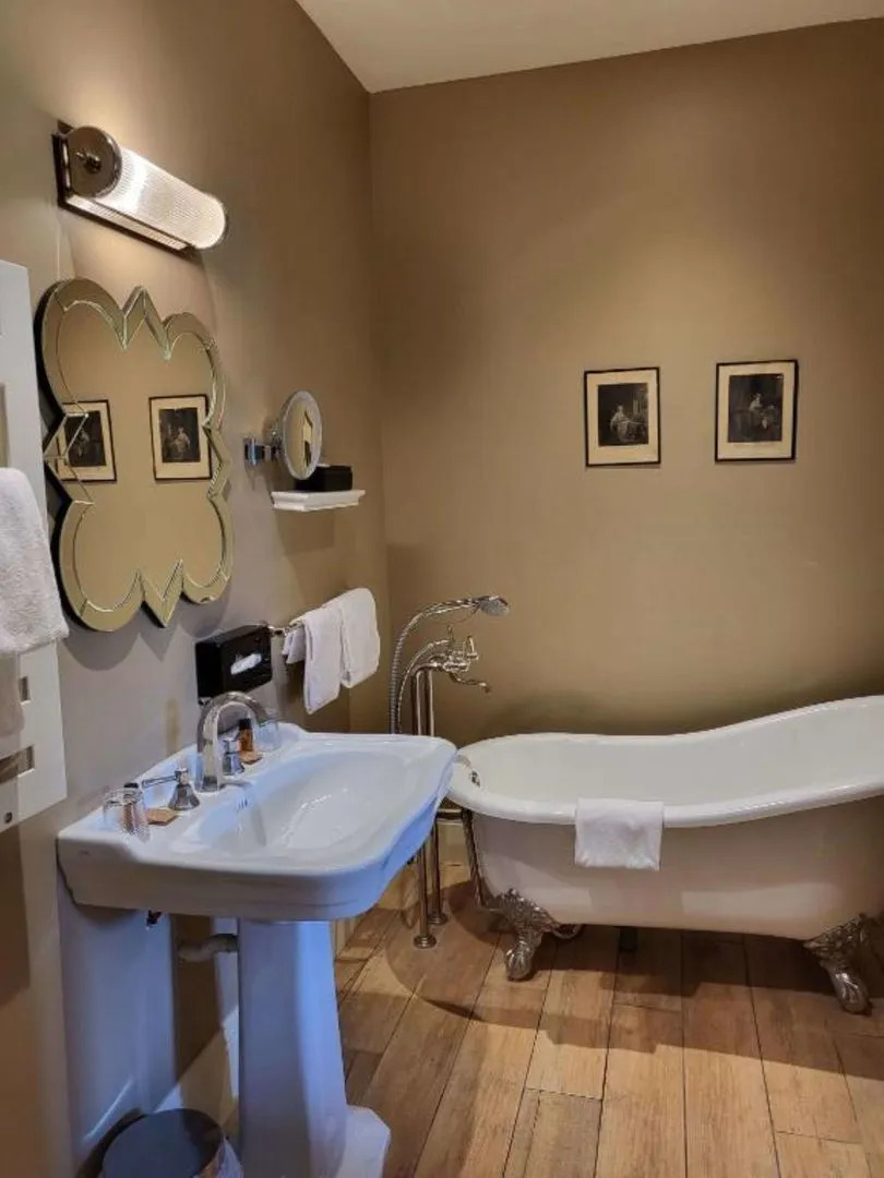 Hotel Vendome, BW Signature Collection