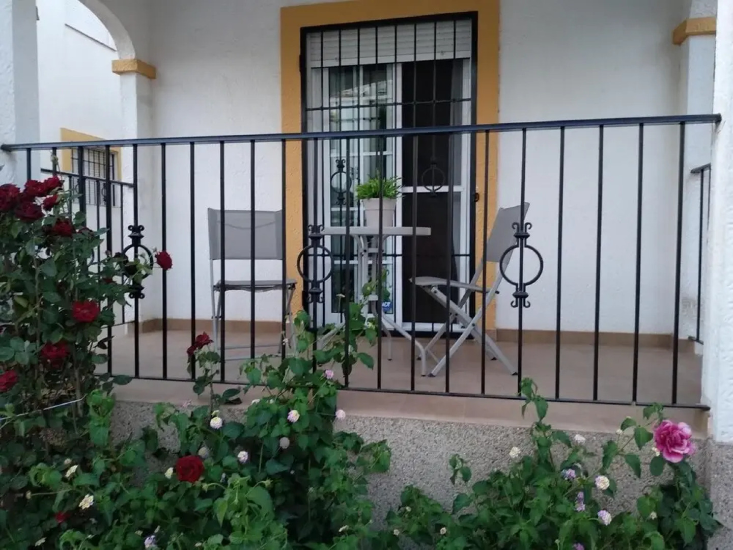 House with 3 Bedrooms in El Gran Alacant, with Wonderful Sea View, Pool Access, Enclosed Garden