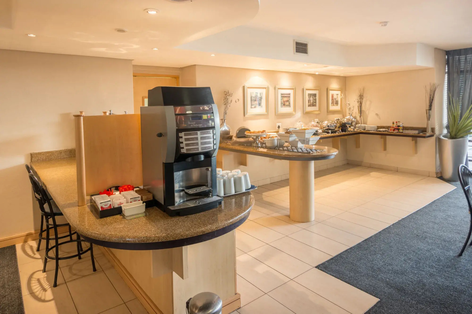 Road Lodge Centurion