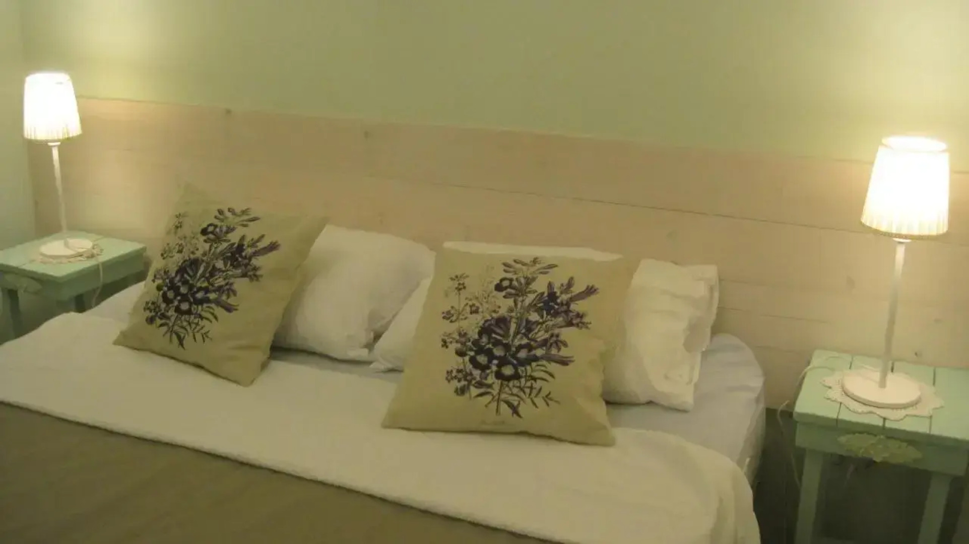 The House By The Mulberry Tree