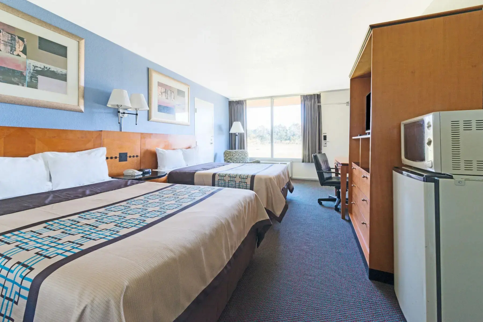 Days Inn By Wyndham Luray Shenandoah