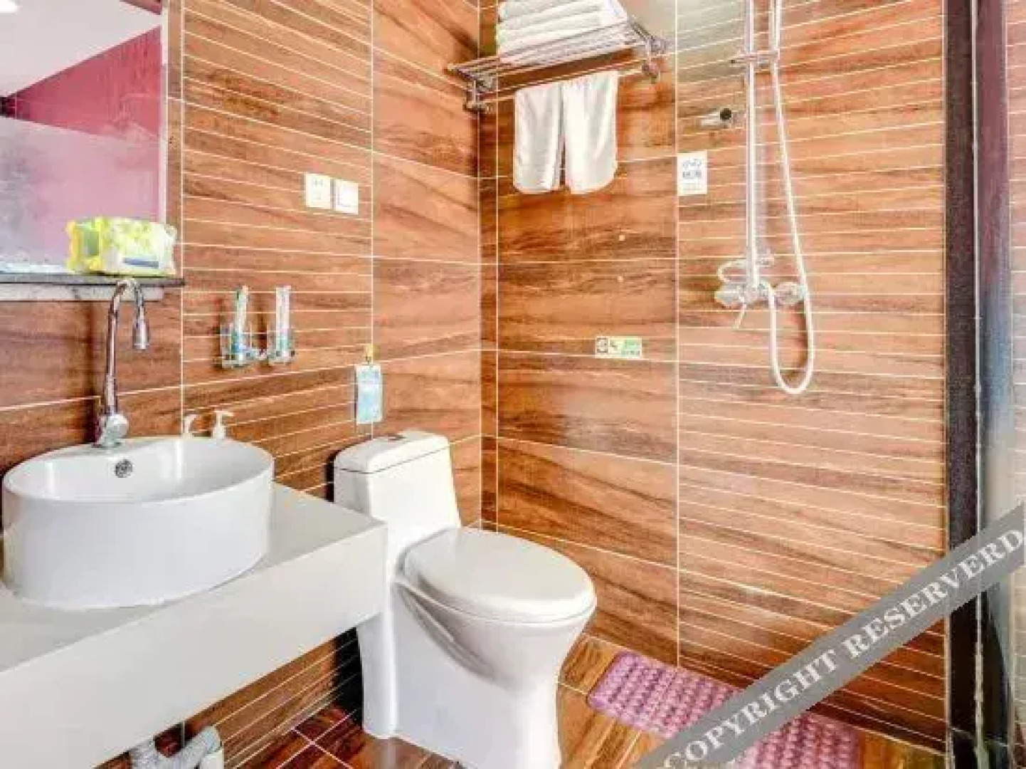 Elan Hotel (jingliujie store, Daqing)