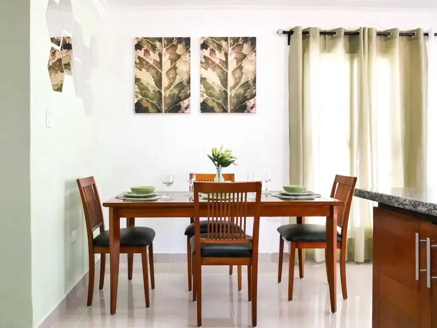 Coconut Paradise Beach Hotel