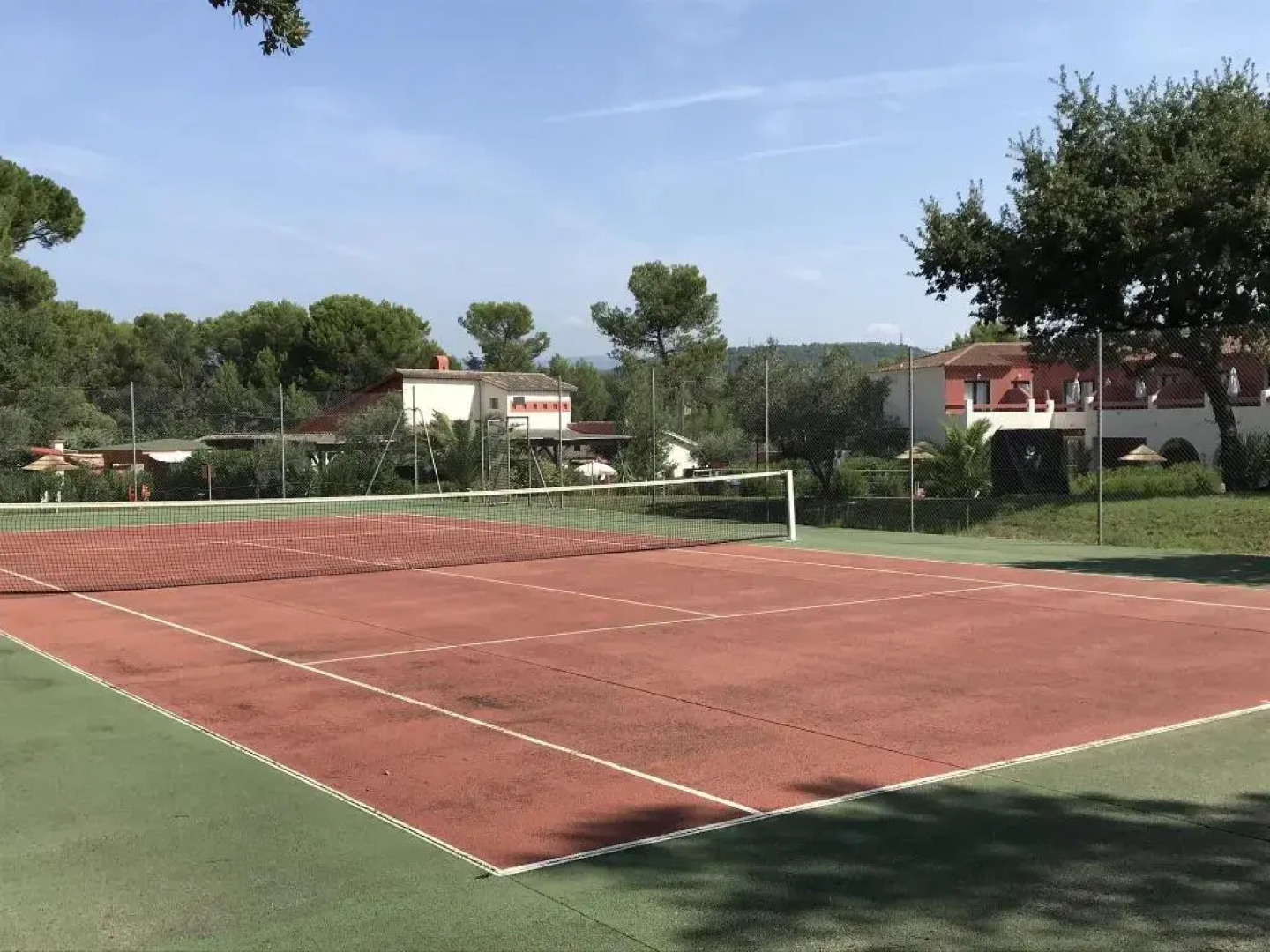 Les Pins Blancs de Provence