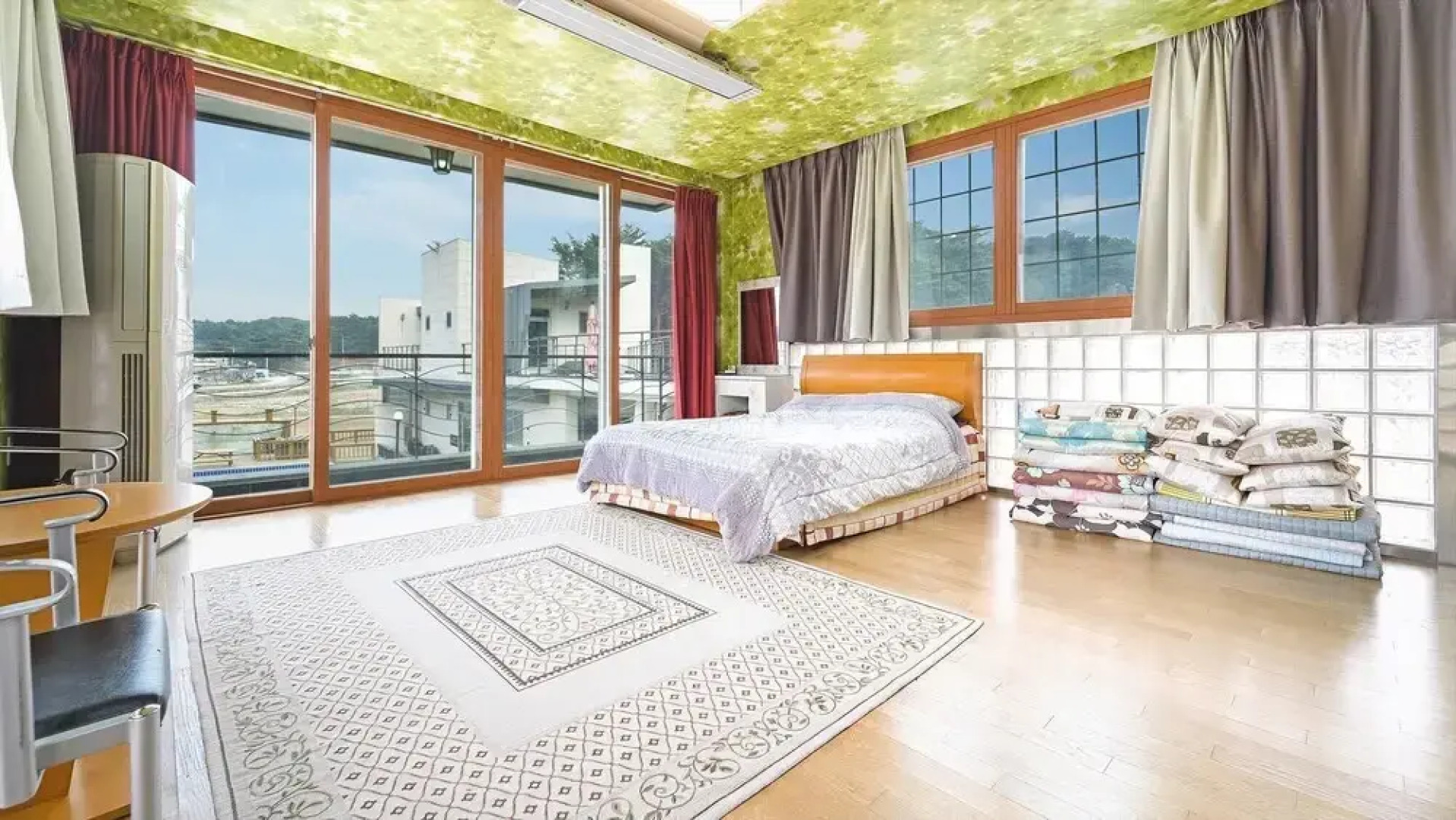 Gangneung pinepalace pasion