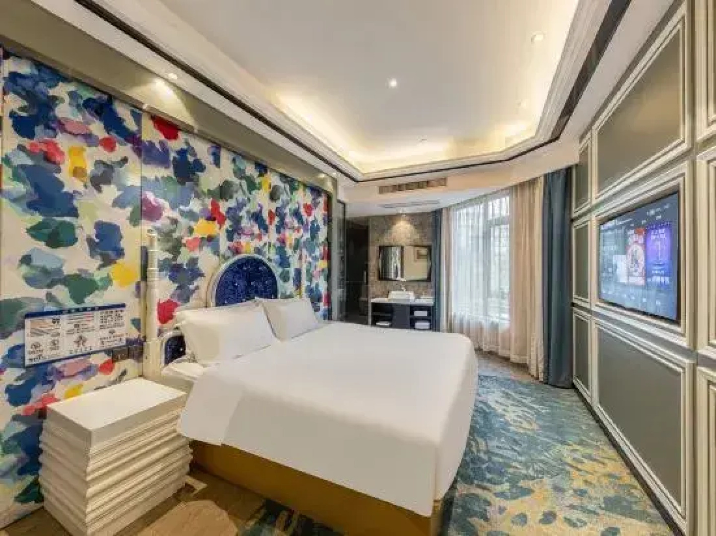 New Day Boutique Hotel