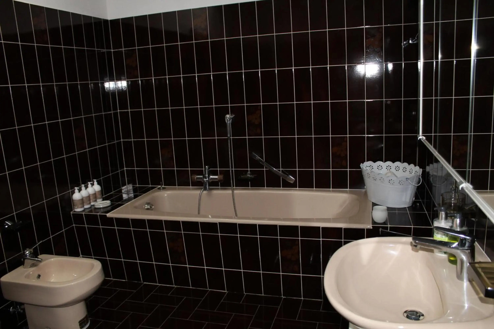 Appartamento con terrazza a due minuti dal lago