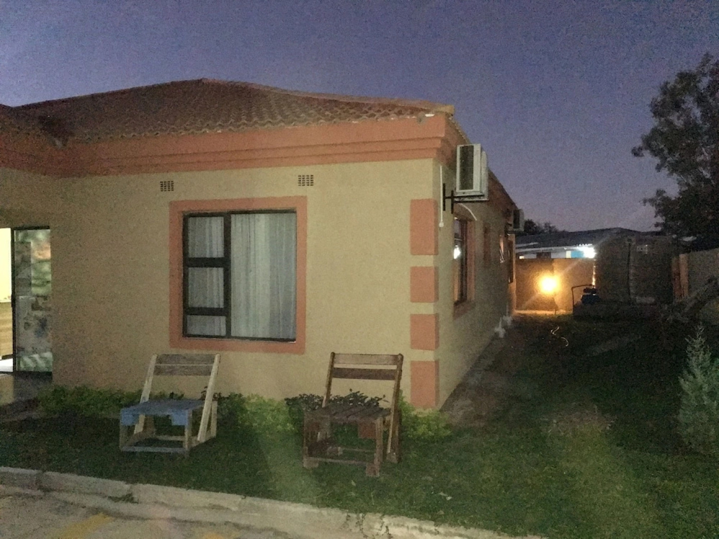 Flower Inn Guest House