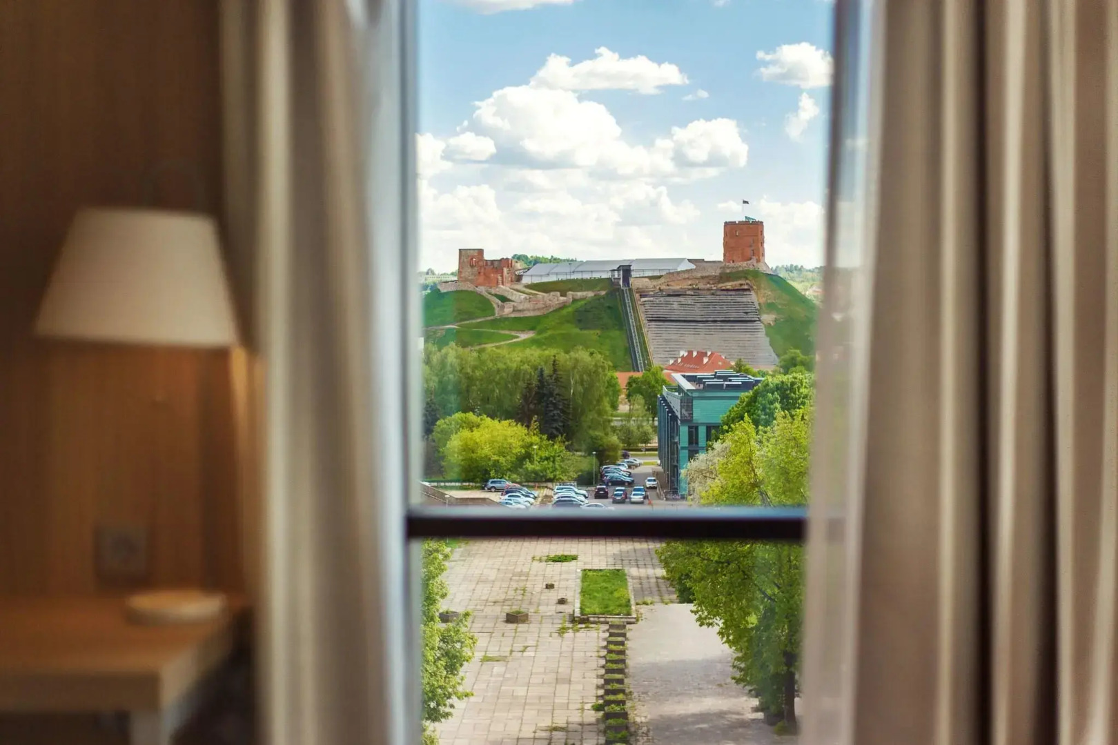 Отель «Кортьярд Марриотт» Вильнюс, Центр города